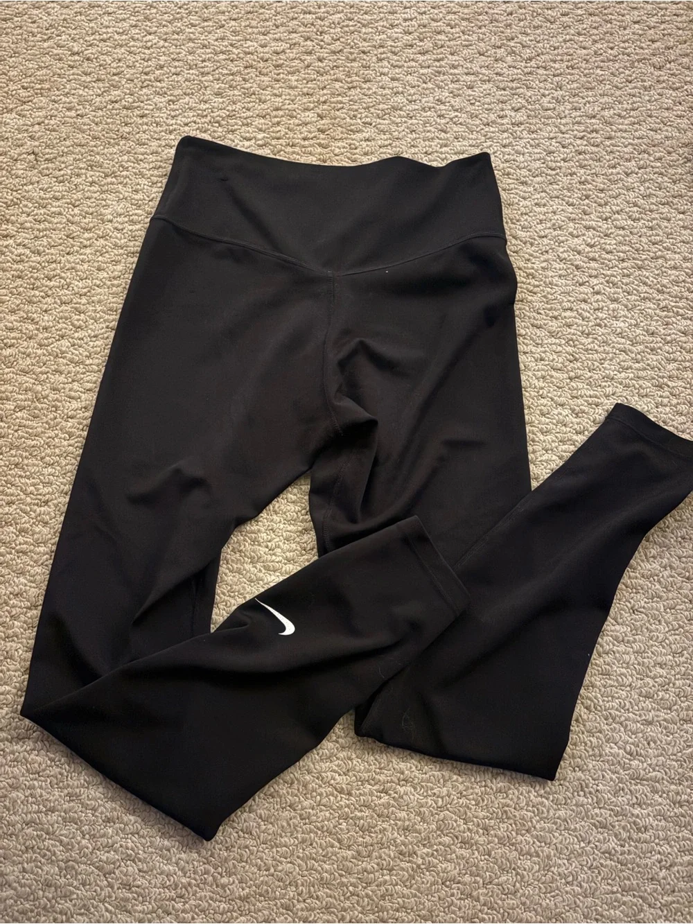Nike Black Women's High-Waist Performance Leggings